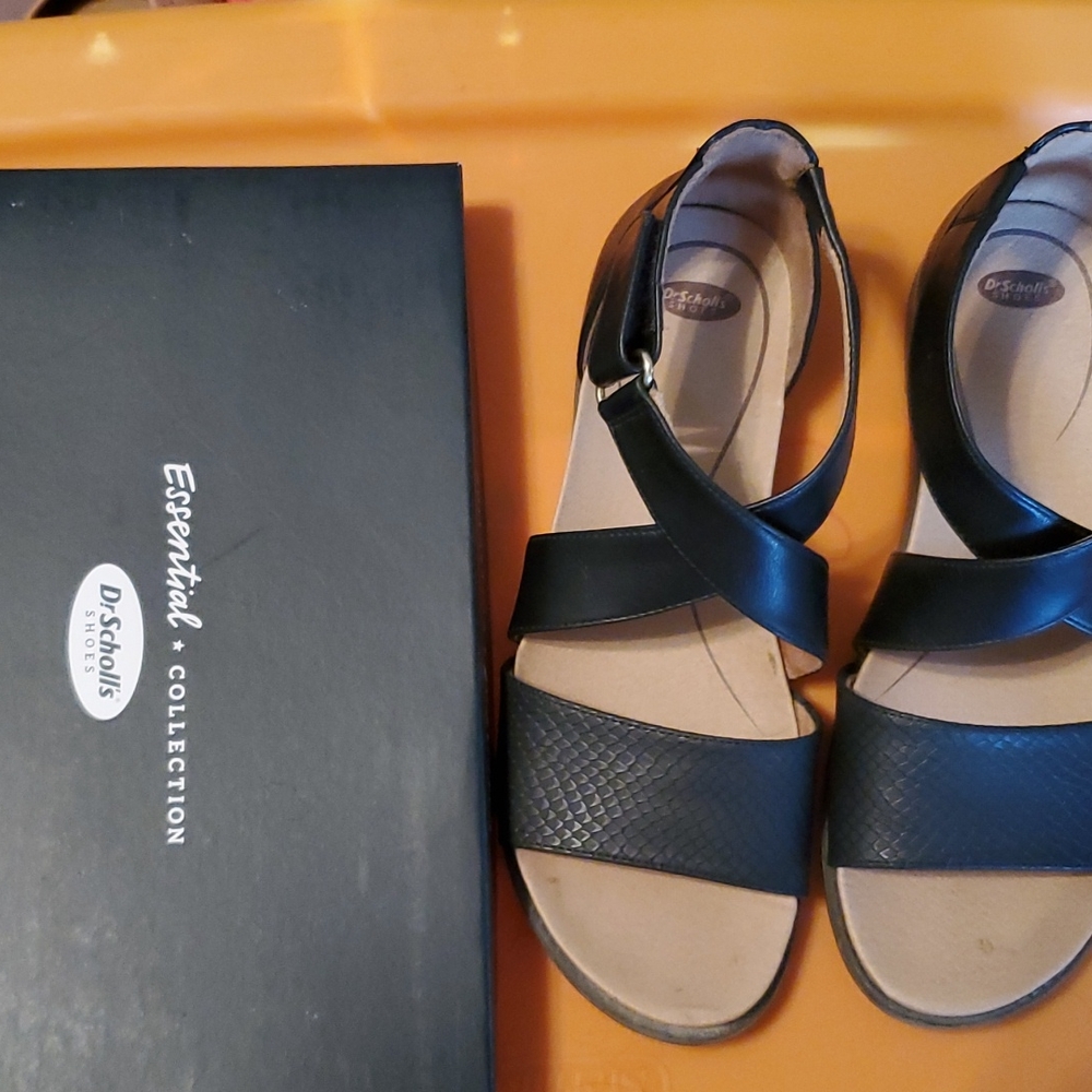 Dr. Scholls black sandals
